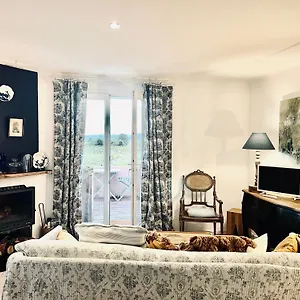 https://ardche-nia-la-romaine-studio-quip.hotels-rhonealpes.com